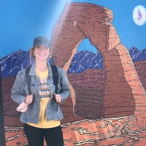 Meet your Posher, Alexandra